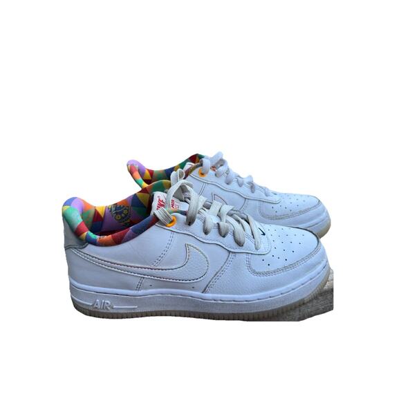 Preowned Nike AF1 LV8 Playful Print White SIZE 5y - Picture 1 of 9